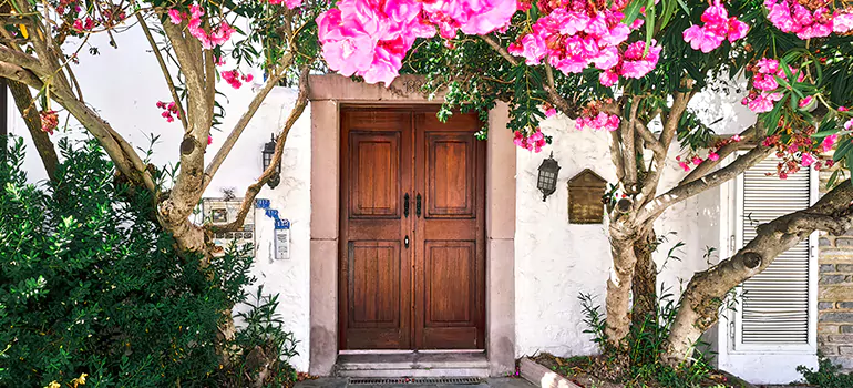 Traditional 4 Panel Internal Doors in Muskoka, ON